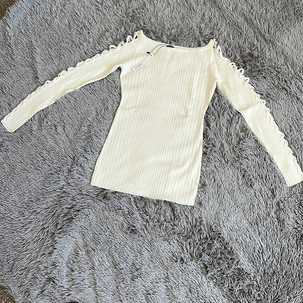 NWT PattiBoutik unique sweater 🔥👚